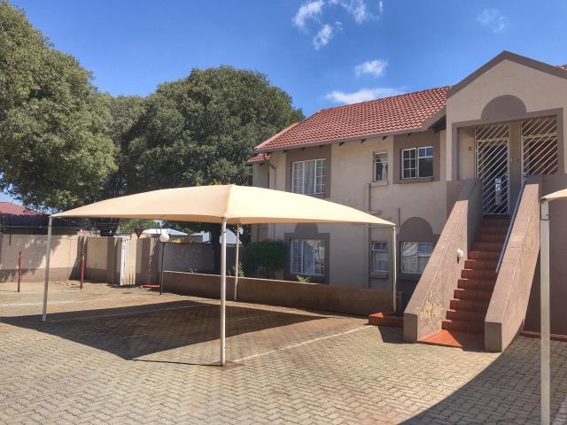 3 Bedroom Townhouse for sale in Rewlatch