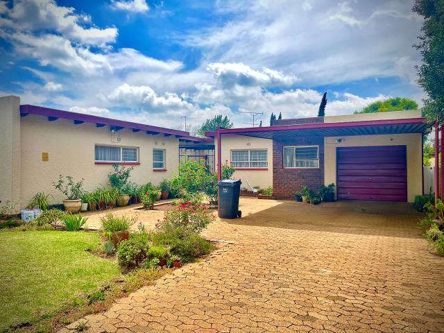 3 Bedroom House for sale in Brackenhurst