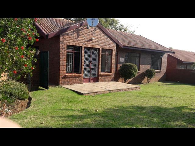 2 Bedroom Simplex to let in Secunda