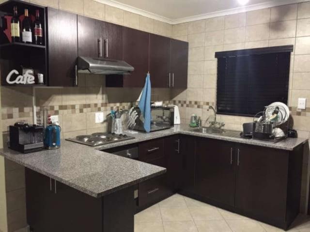 2 Bedroom Flat for sale in Secunda