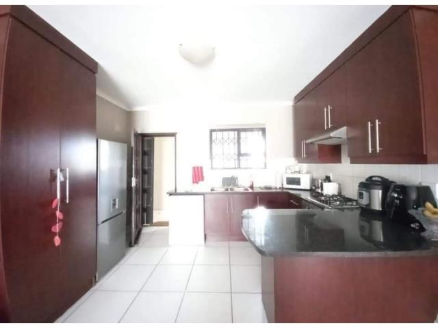 2 Bedroom Apartment for sale in Secunda