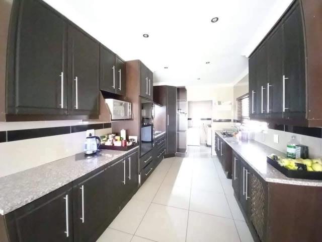 4 Bedroom House for sale in Secunda
