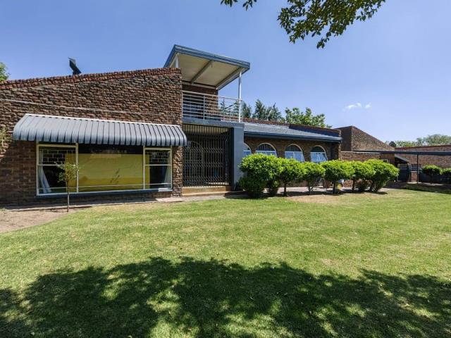 4 Bedroom House for sale in Trichardt