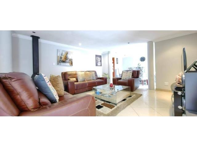 4 Bedroom House for sale in Secunda