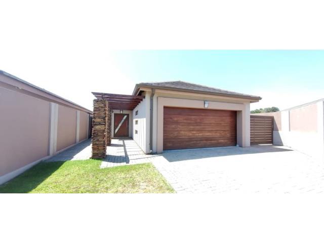 3 Bedroom House to let in Secunda