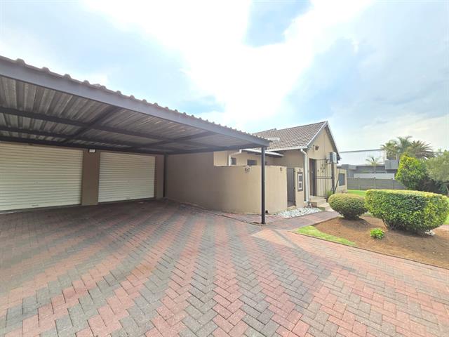 5 Bedroom House for sale in Trichardt