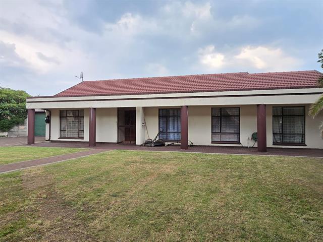 3 Bedroom House for sale in Secunda