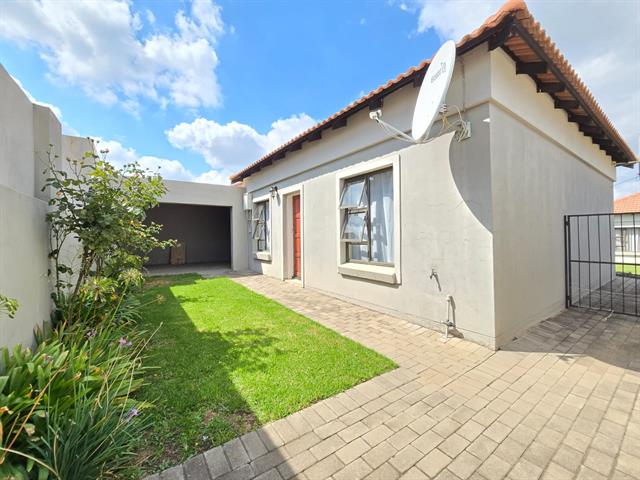 2 Bedroom Townhouse to let in Trichardt