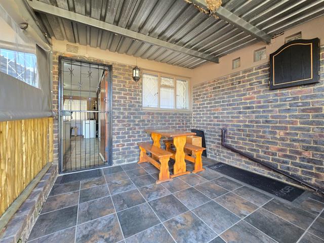 2 Bedroom Apartment to let in Evander