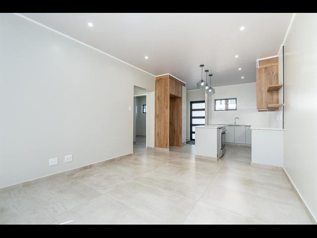 2 Bedroom Simplex to let in Secunda