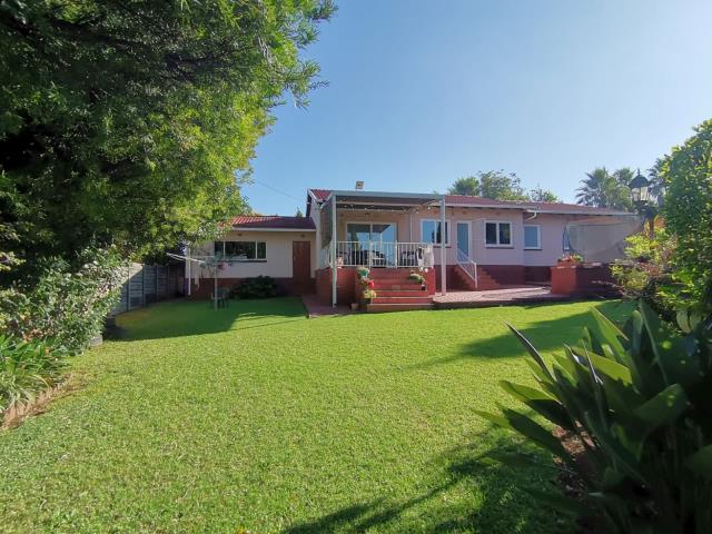 3 Bedroom House for sale in Suideroord