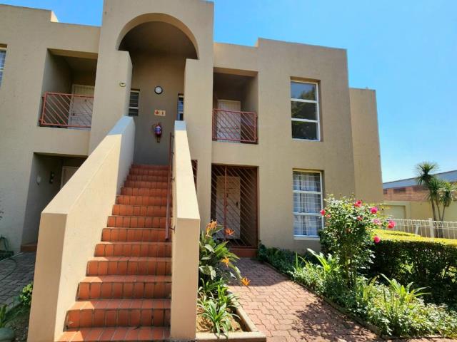 3 Bedroom Townhouse for sale in Brackendowns