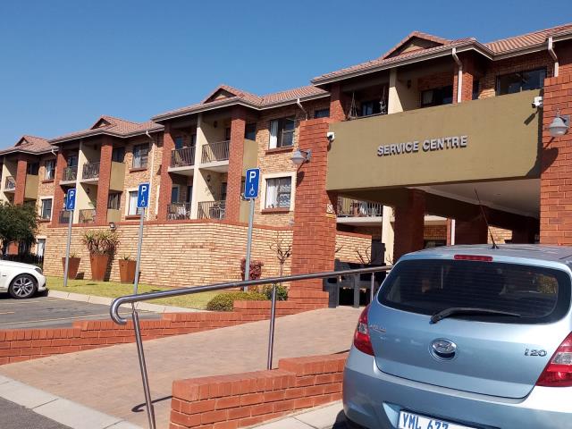1 Bedroom Townhouse for sale in Olivedale