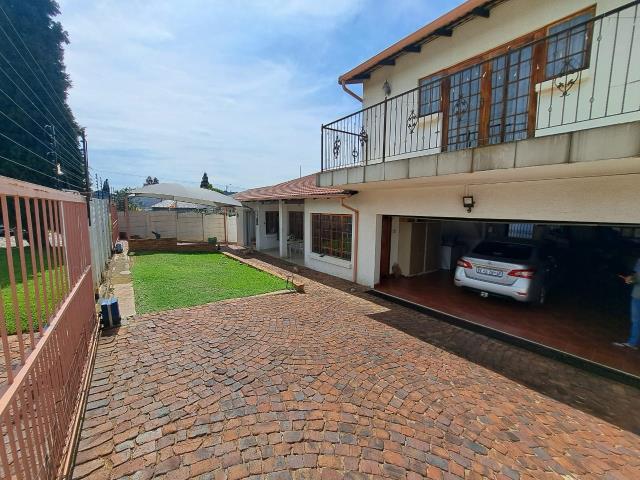 3 Bedroom House for sale in Suideroord