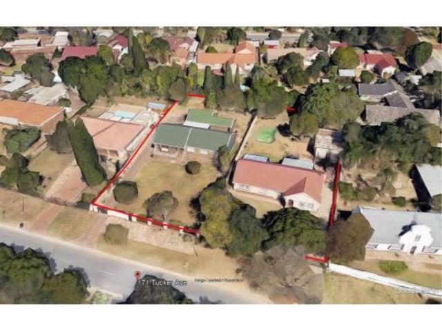 Land for sale in Waterkloof Glen