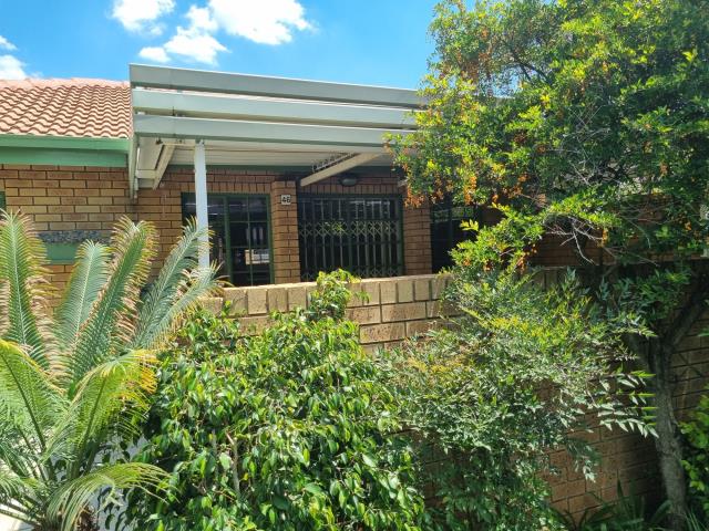 1 Bedroom Simplex for sale in Newlands
