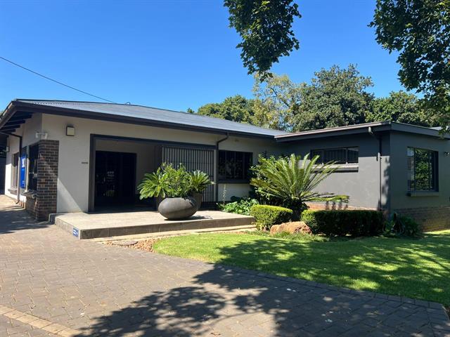 191m² Commercial space to let in Menlo Park