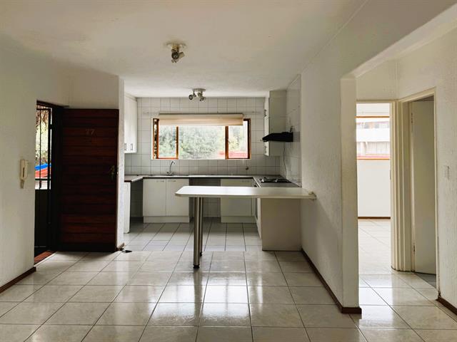 2 Bedroom Apartment to let in Waterkloof Ridge