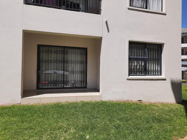 2 Bedroom House for sale in Erand Gardens