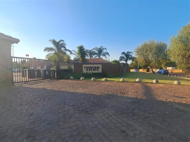 2 Bedroom House for sale in Andeon