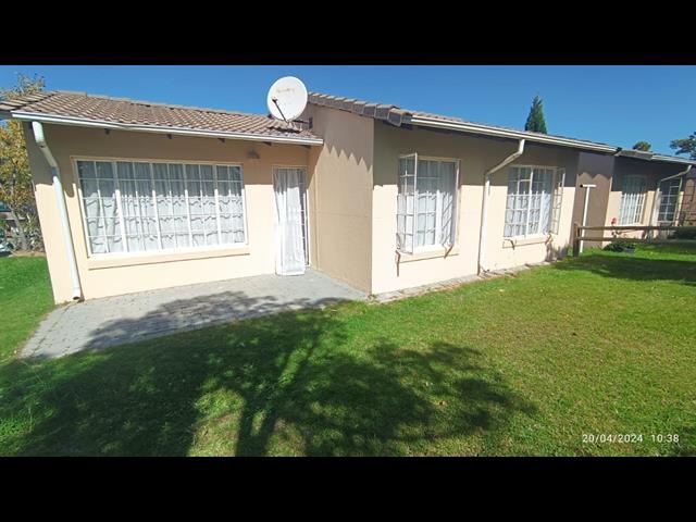 3 Bedroom House for sale in Country View