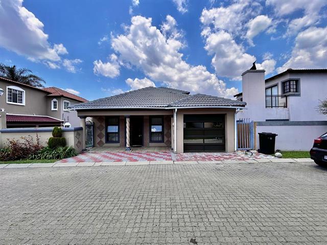 4 Bedroom House to let in Noordwyk