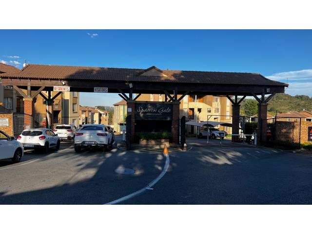 3 Bedroom Apartment for sale in Meredale