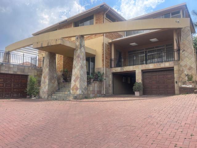 5 Bedroom House for sale in Linmeyer