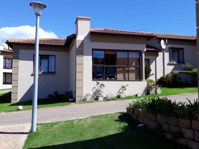 3 Bedroom House for sale in Island View