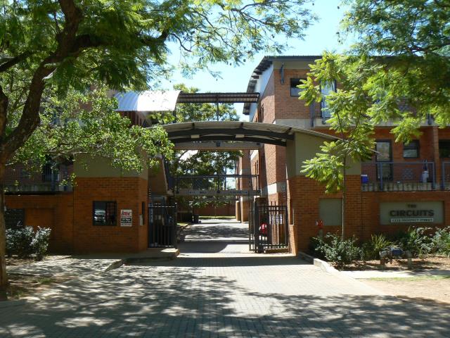 8 Bedroom Apartment for sale in Hatfield