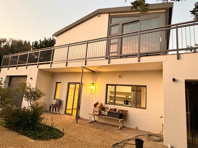 1 Bedroom Garden Cottage to let in Uniepark