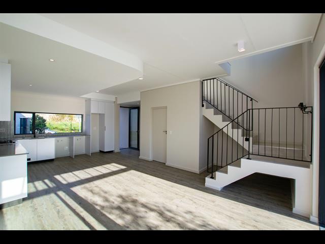 3 Bedroom Townhouse to let in Mzuri Estate