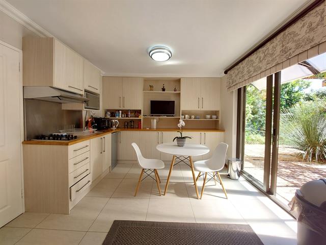 1 Bedroom Garden Cottage to let in Bo Dalsig