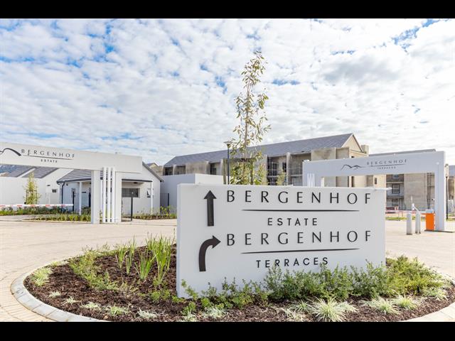 2 Bedroom Apartment to let in Paarl South