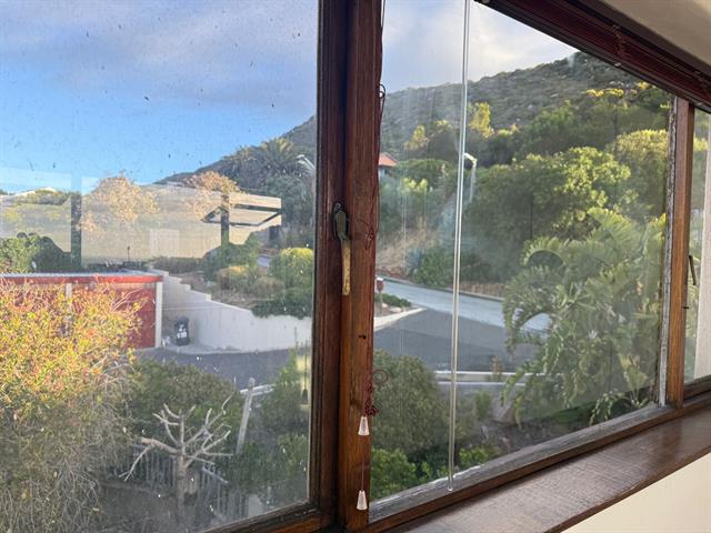 1 Bedroom House to let in Fish Hoek