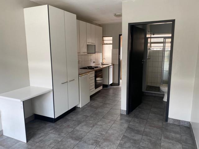 0.5 Bedroom Apartment to let in Hatfield