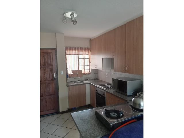 1 Bedroom Apartment to let in Noordwyk