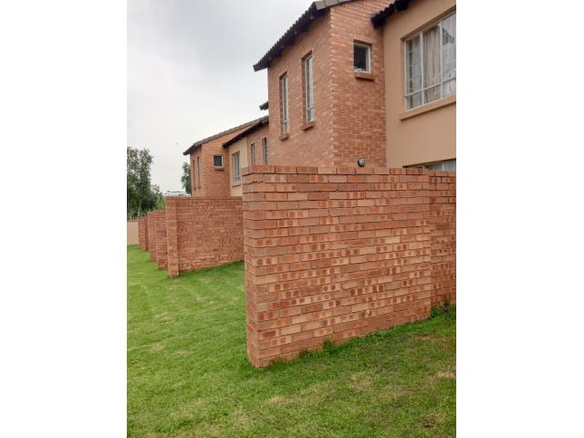 0.5 Bedroom Apartment to let in Noordwyk