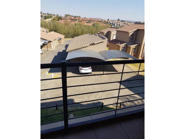 2 Bedroom Apartment to let in Honeydew