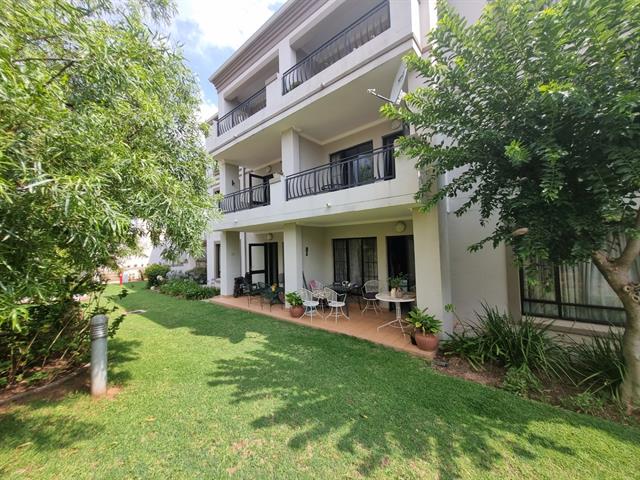2 Bedroom Apartment for sale in Rietvalleirand