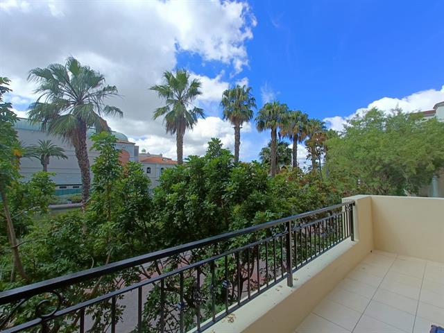 1 Bedroom Apartment to let in Century City