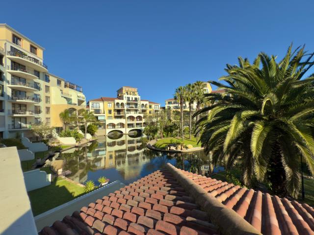 2 Bedroom Apartment for sale in Century City