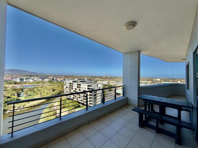 2 Bedroom Apartment for sale in Century City