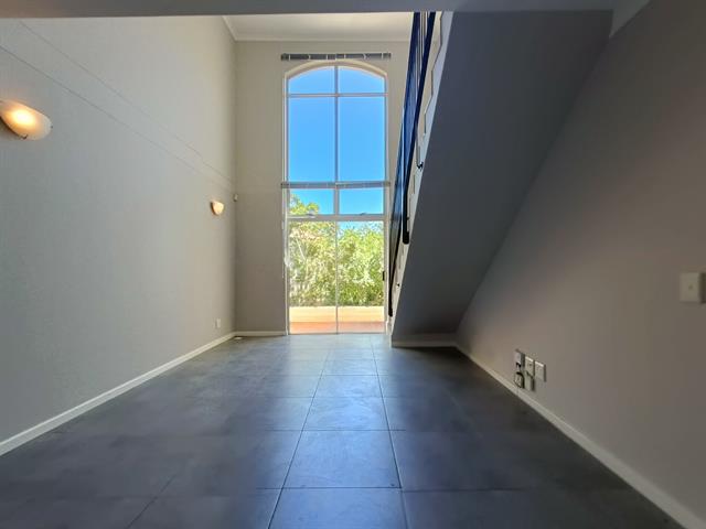 3 Bedroom Apartment to let in Century City
