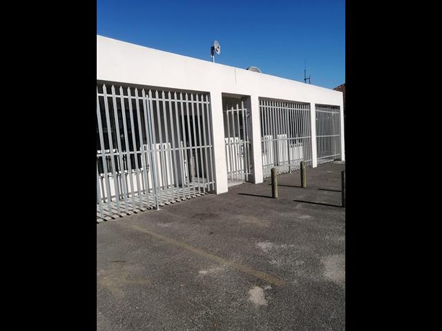  to let in Bellville South