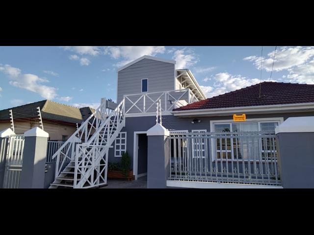 Bachelor apartment to let in Parow Valley