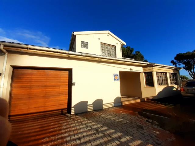 3 Bedroom House for sale in Rylands