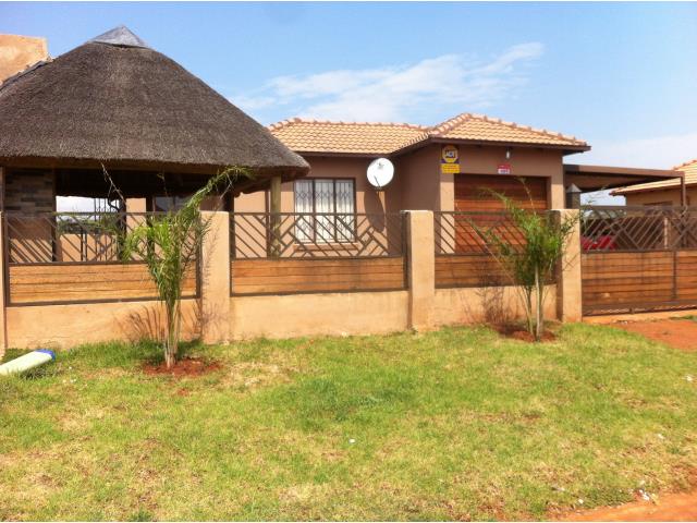 3 Bedroom House for sale in The Orchards