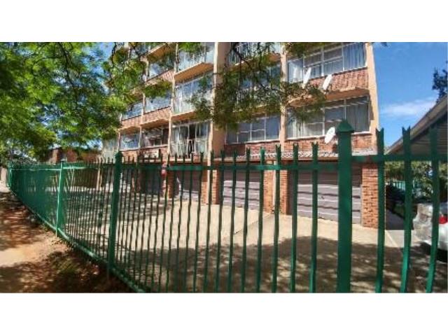 2 Bedroom Apartment for sale in Pretoria North