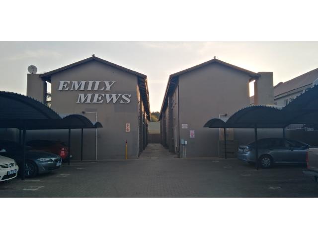 2 Bedroom Duplex for sale in Pretoria North